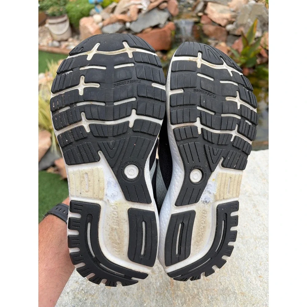 Brooks ghost 16